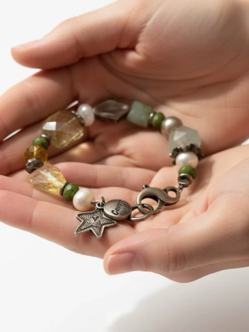 Stunning Sterling, Pearl, Citrine and Beaded Bracelet. 
